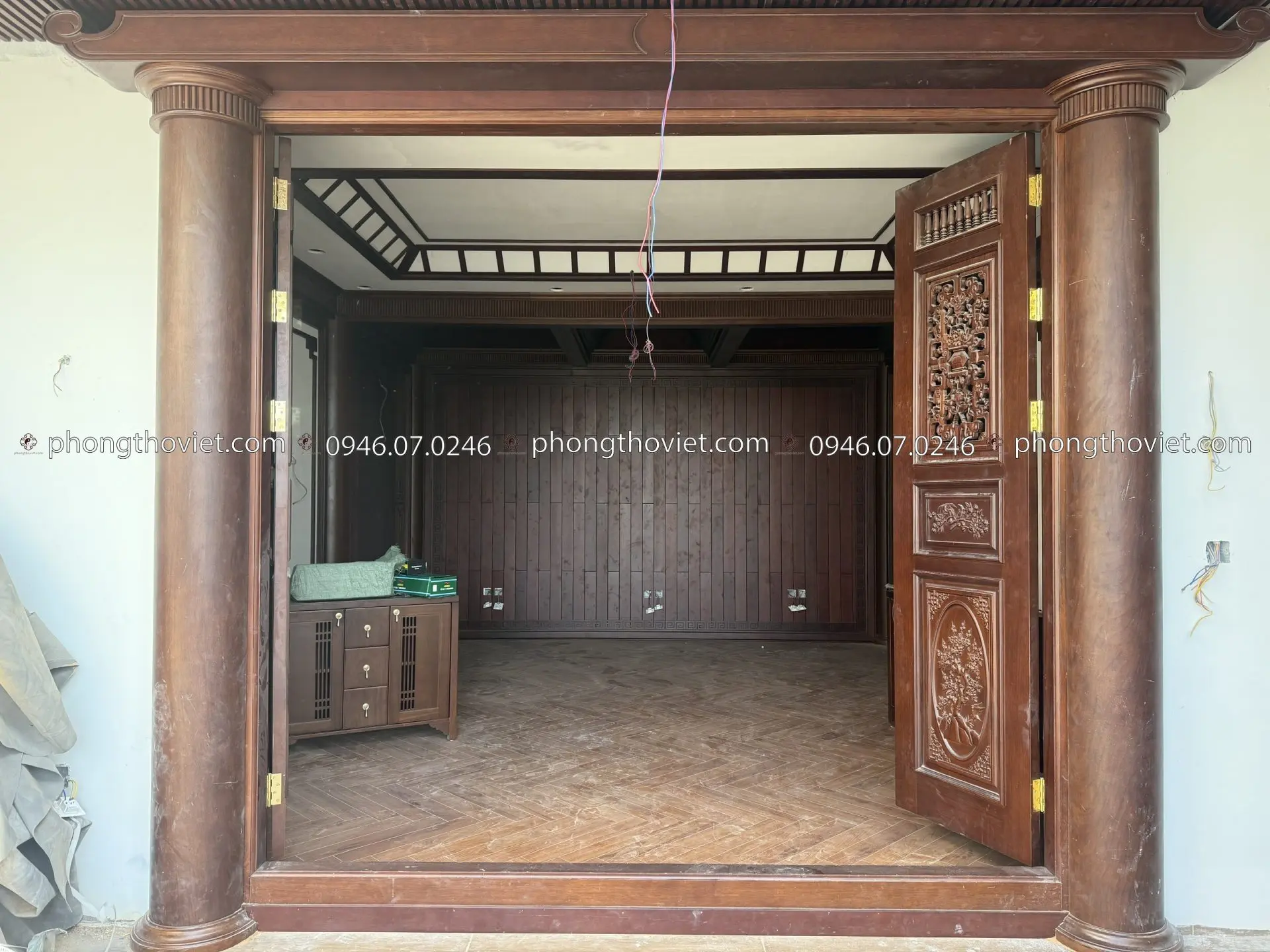 THI CÔNG PHÒNG THỜ STARLAKE